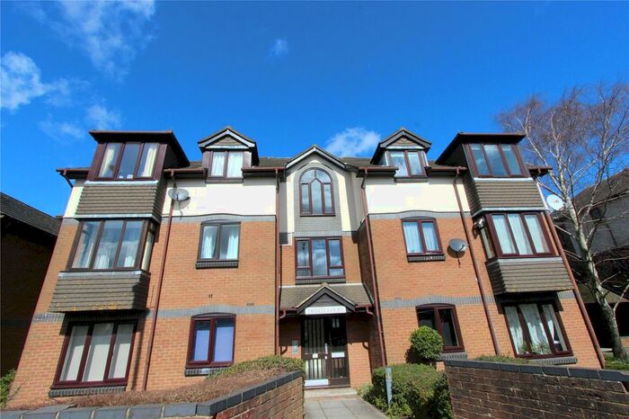 2 Bedroom Flat To Rent In Trinity Court, Paynes Road, Southampton, Hampshire, SO15