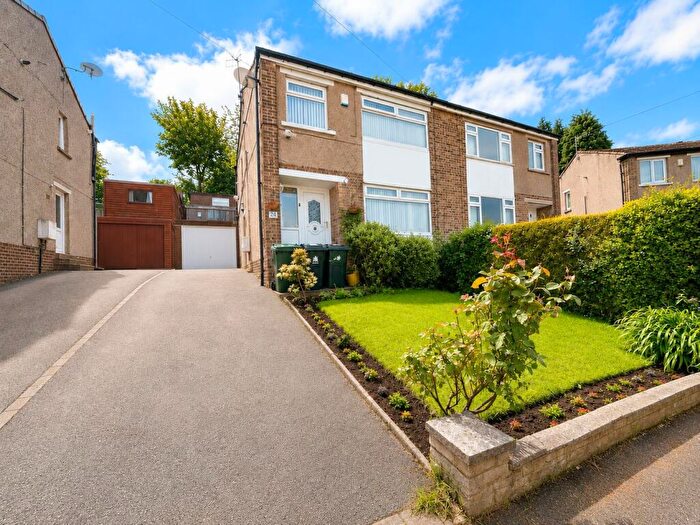 3 Bedroom Semi-Detached House For Sale In Maythorne Crescent, Bradford, BD14