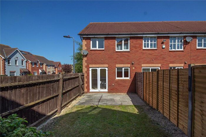 2 Bedroom End Of Terrace House To Rent In Juniper Way, Bradley Stoke, Bristol, BS32