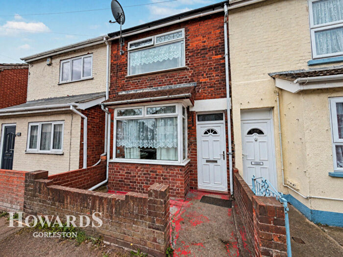 3 Bedroom Terraced House For Sale In Stafford Road, Great Yarmouth, NR31
