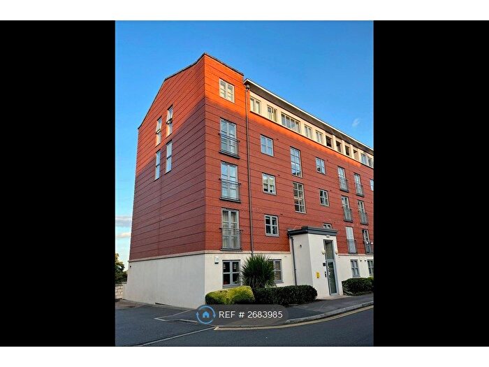 2 Bedroom Flat To Rent In Jenner House, Nottingham, NG3