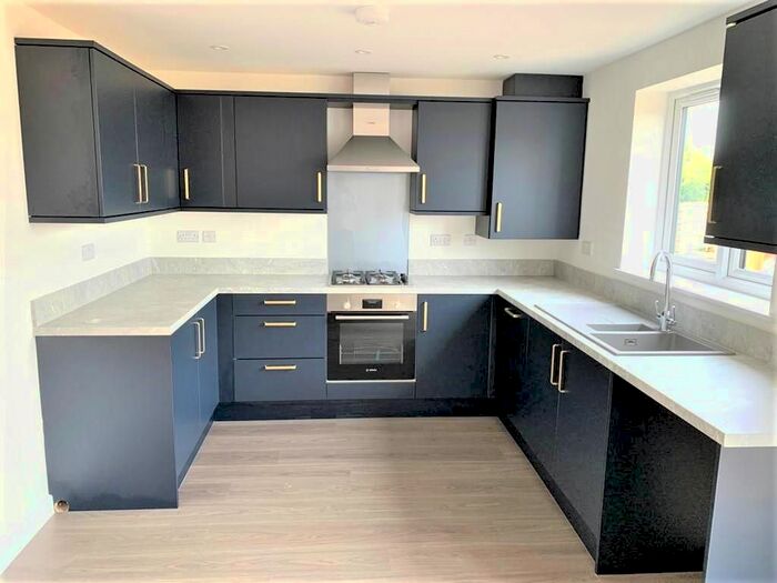 3 Bedroom Semi-Detached House To Rent In Old Lynn Road, Wisbech PE13