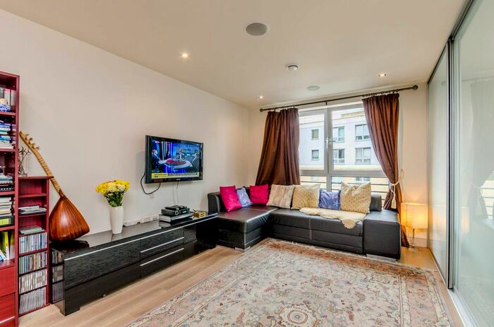1 Bedroom Flat To Rent In Imperial Wharf, Fulham, London, SW6