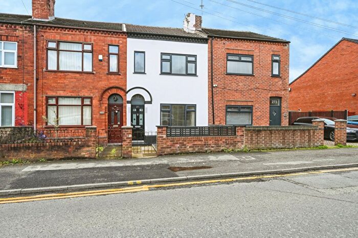 2 Bedroom Terraced House For Sale In Crow Lane West, Newton-Le-Willows, Merseyside, WA12