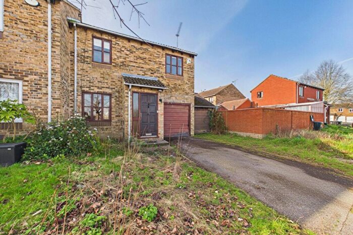 2 Bedroom End Of Terrace House For Sale In Sellafield Way, Lower Earley, Reading, Berkshire, RG6