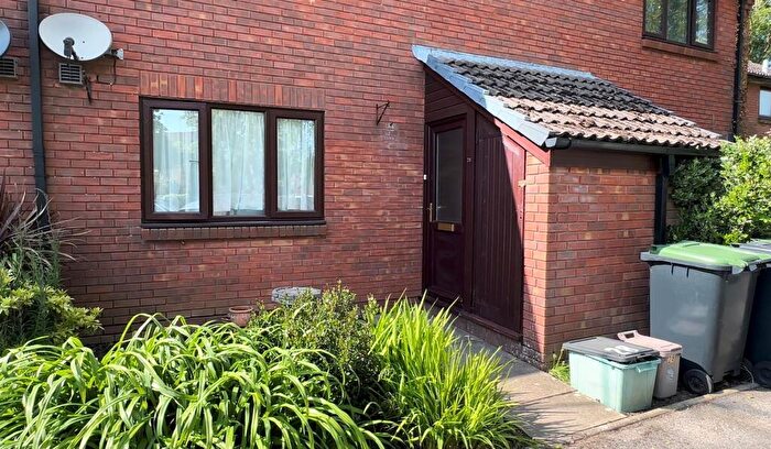 1 Bedroom Apartment To Rent In Cuthbury Gardens, Wimborne, BH21