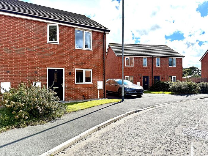 3 Bedroom Semi-Detached House For Sale In Rose Drive, Preston, PR3