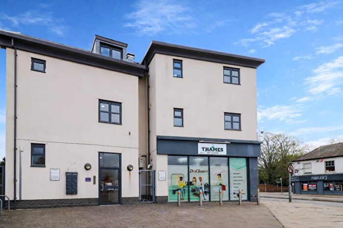 2 Bedroom Apartment To Rent In Portland Place, Northampton, NN1