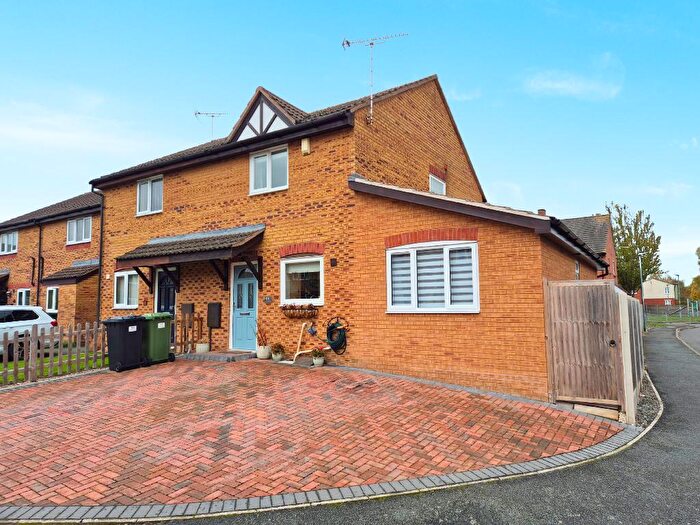 3 Bedroom Semi Detached House For Sale In Middlemarsh, Leominster, Hereforsdshire, HR6