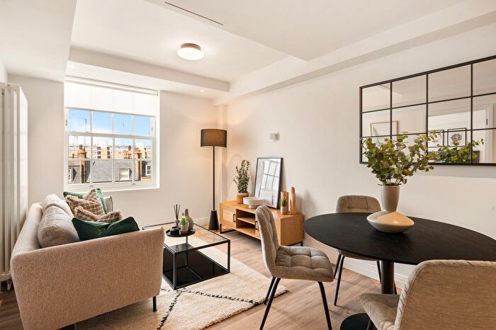 1 Bedroom Flat To Rent In Dolphin Square, Chichester Street, London, SW1V