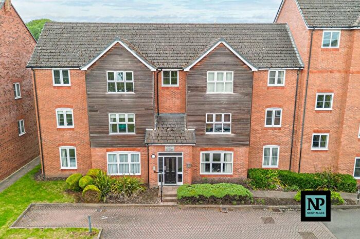 2 Bedroom Flat For Sale In The Laurels, Fazeley, B78