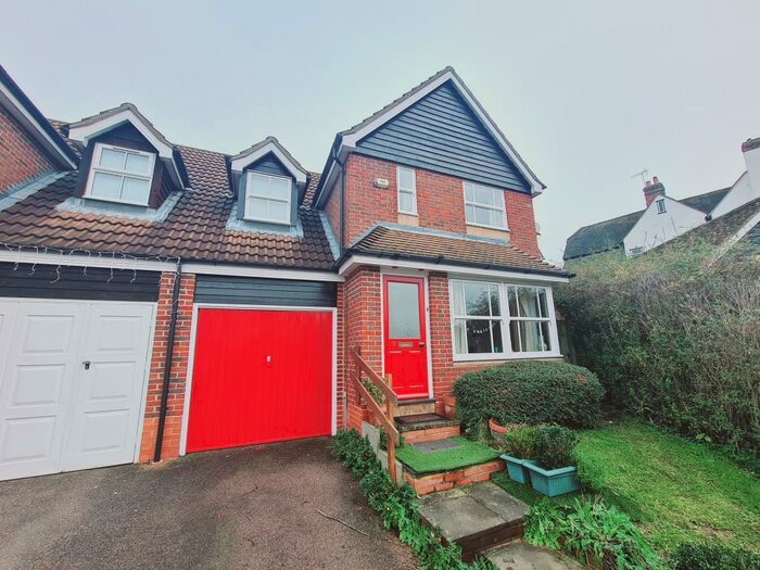 3 Bedroom House To Rent In Guernsey Way, Braintree, CM7