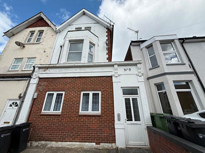 1 Bedroom Flat To Rent In Granada Road, Southsea, PO4