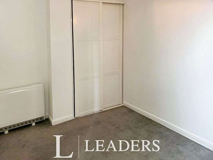 1 Bedroom Flat To Rent In Windsor Street, BN1