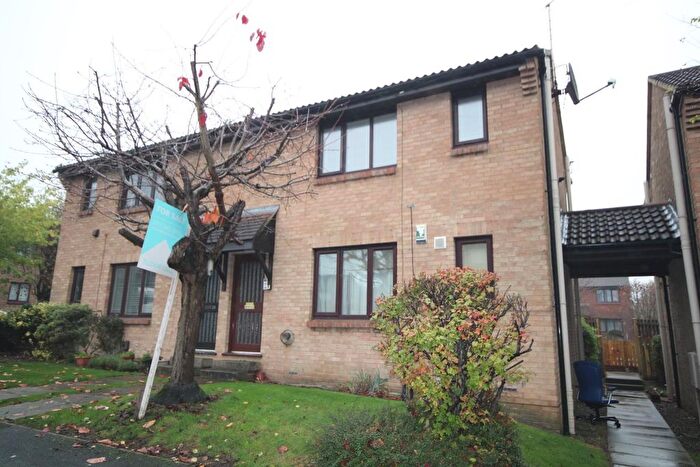 Studio To Rent In Eavestone Grove, Harrogate, HG3