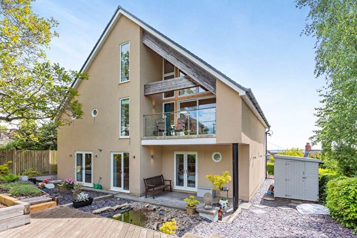 3 Bedroom Detached House For Sale In Vinegar Hill, Undy, NP26