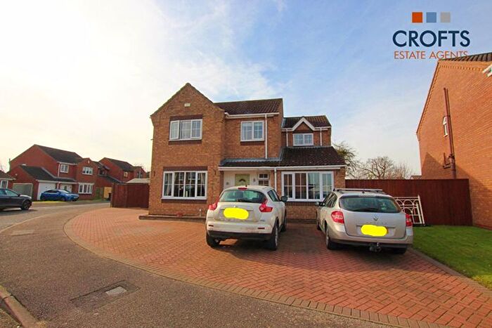 4 Bedroom Detached House For Sale In Willow Close, Ulceby, DN39