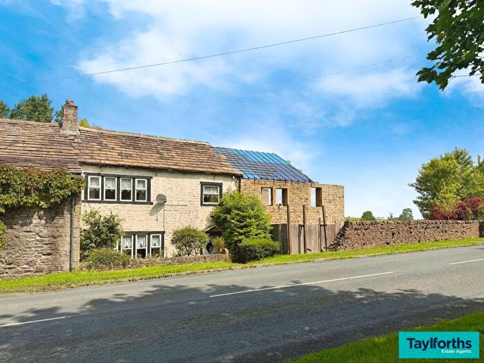 3 Bedroom Cottage For Sale In Thornton In Craven, Skipton, North Yorkshire, BD23