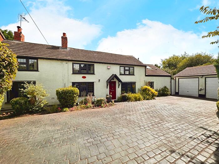 4 Bedroom Cottage For Sale In Ball Lane, Coven Heath, Wolverhampton, WV10