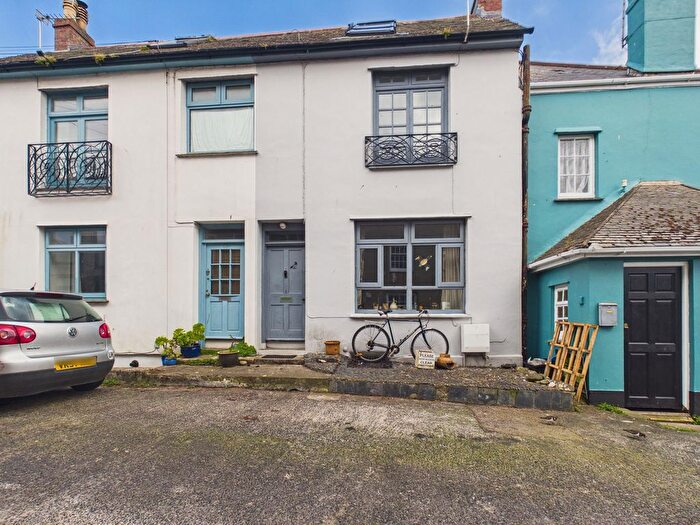 3 Bedroom Terraced House For Sale In The Strand, Penzance, TR18