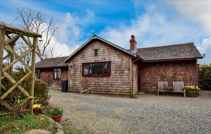 3 Bedroom Detached Bungalow For Sale In Crundale, Haverfordwest, SA62