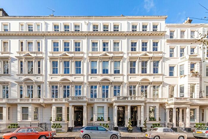 2 Bedroom Flat To Rent In Stanhope Gardens, South Kensington, SW7