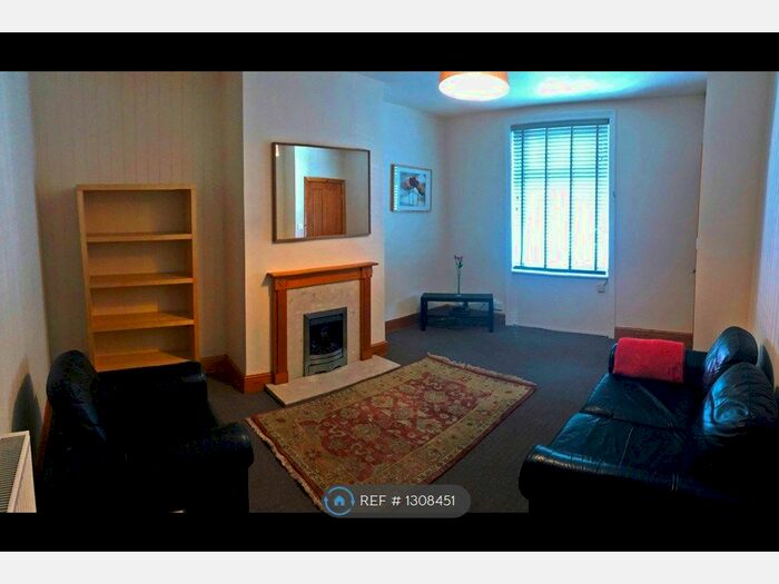 2 Bedroom Terraced House To Rent In Prince Street, Huddersfield HD4