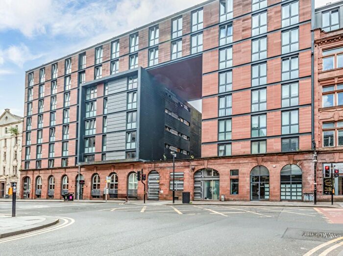 2 Bedroom Flat To Rent In Oswald Street, Glasgow, G1