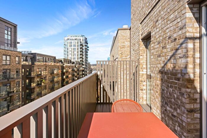 2 Bedroom Flat To Rent In The Draper, Colindale, London, NW9