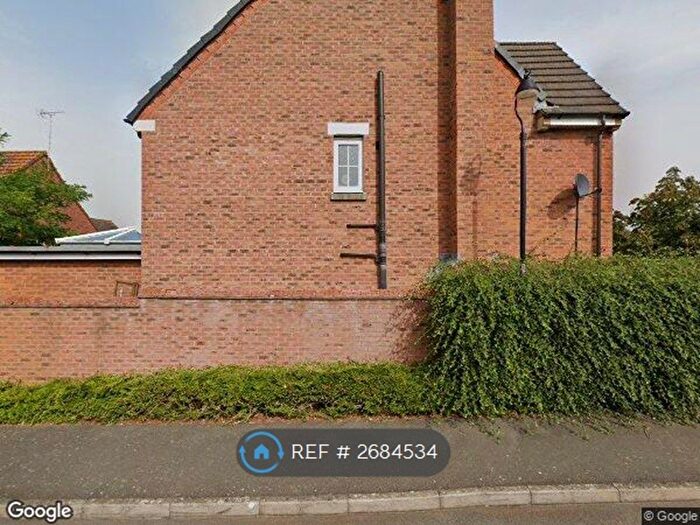 5 Bedroom Detached House To Rent In The Spinney, Northampton, NN4