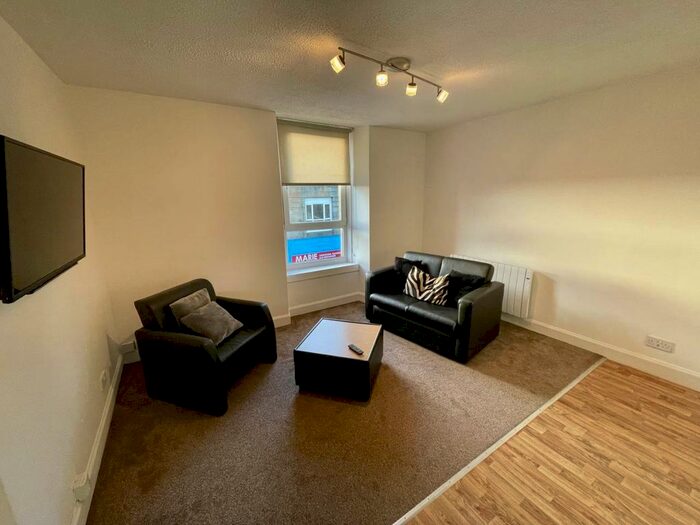 1 Bedroom Flat To Rent In Mains Road, Dundee DD3