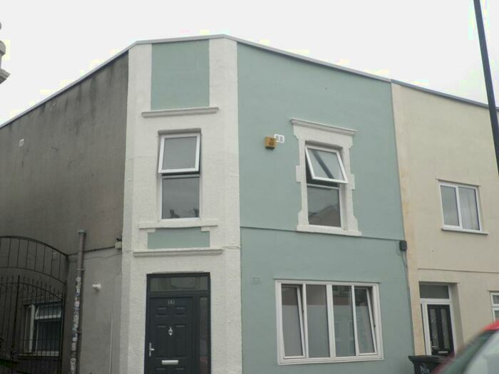1 Bedroom Terraced House To Rent In North Street, Bristol, BS3