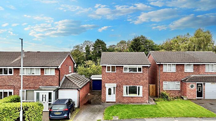 3 Bedroom Detached House For Sale In Ness Grove, Cheadle, ST10
