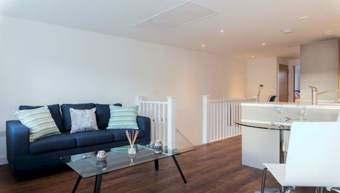 1 Bedroom Apartment To Rent In Crown Passage, Kingston Upon Thames, KT1