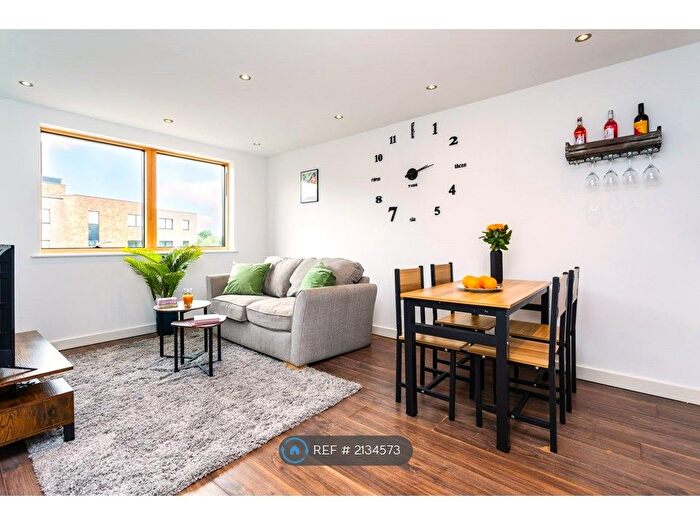 1 Bedroom Flat To Rent In Gifford Road, London, NW10