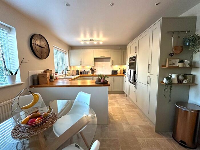 2 Bedroom Terraced House For Sale In Crane Walk, Thorplands Brook, Northampton, NN3