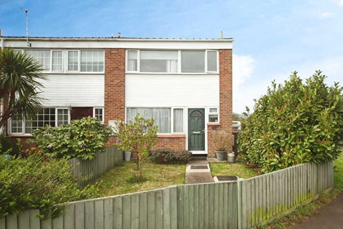 3 Bedroom End Terrace House For Sale In Risemoor Road, Bridgwater, Somerset, TA6