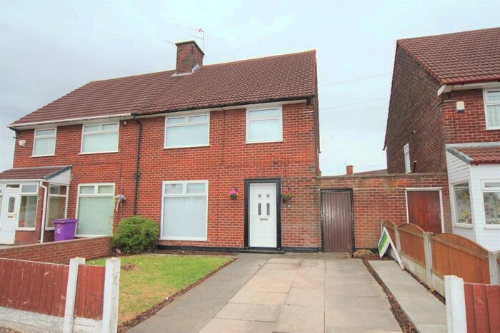 3 Bedroom Semi-Detached House To Rent In Hillfoot Avenue, Huntscross, Liverpool, Merseyside, L25