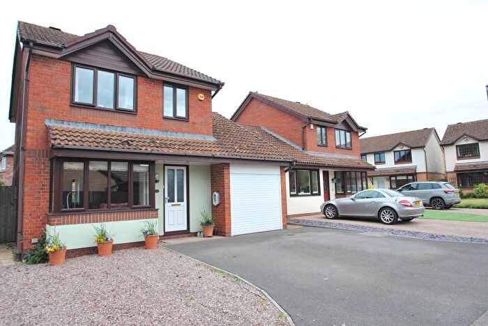 3 Bedroom Detached House For Sale In Alverton Drive, Bishops Cleeve, Cheltenham, GL52