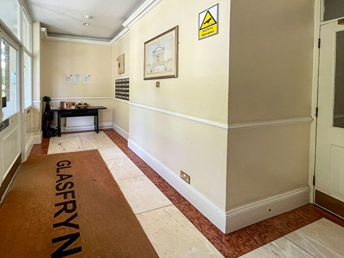 2 Bedroom Flat To Rent In Brickfields, Harrow On The Hill, Harrow, HA2