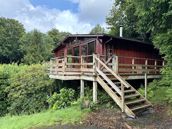 3 Bedroom Park Home For Sale In Pennal, Machynlleth, Gwynedd, SY20