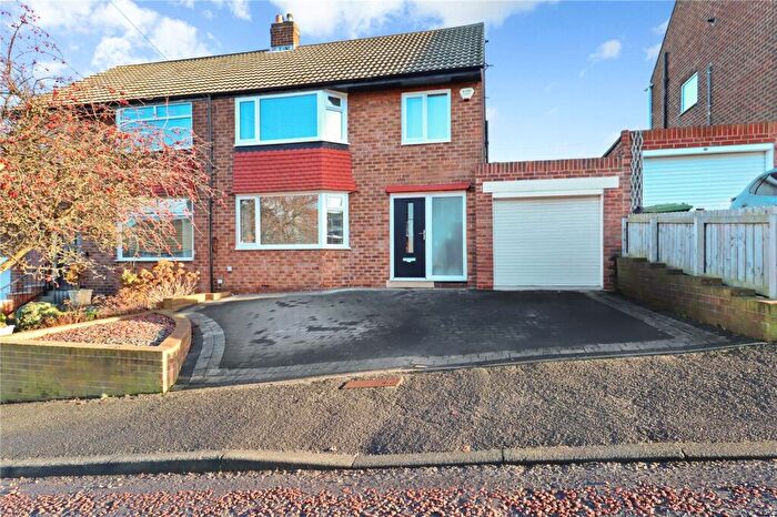 3 Bedroom Semi Detached House For Sale In Duckpool Lane, Whickham, NE16
