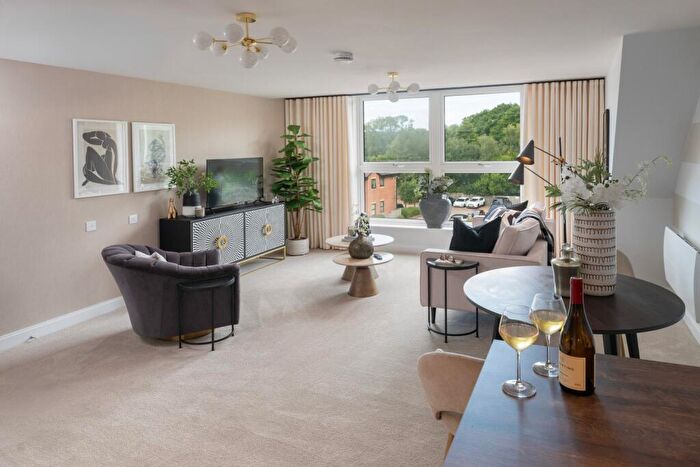1 Bedroom Retirement Property To Rent In London Road, Bagshot, Surrey, GU19