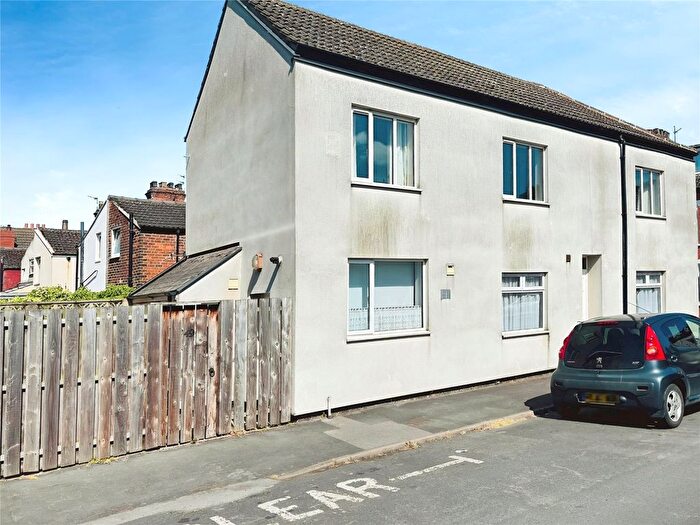 3 Bedroom End Of Terrace House For Sale In Percy Street, Goole, DN14