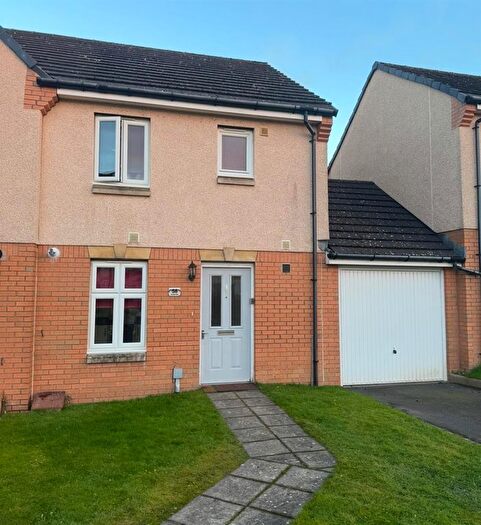 3 Bedroom Terraced House To Rent In Russell Road, Bathgate, Bathgate, EH48