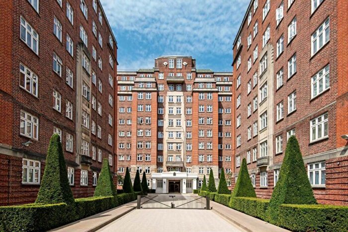 1 Bedroom Flat To Rent In Hall Road, St Johns Wood, NW8