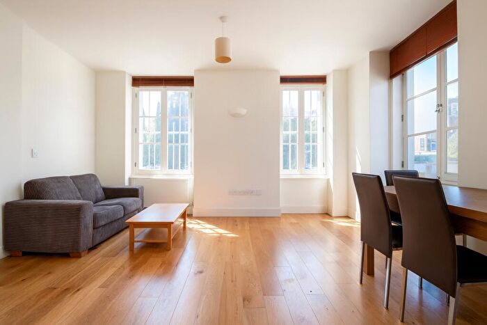 1 Bedroom Flat To Rent In Victory House, Castlehaven Road, Camden Town, NW1