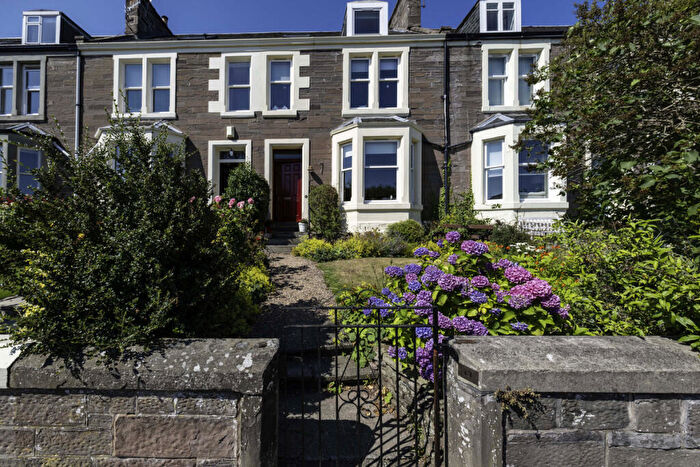 5 Bedroom Terraced House For Sale In Rosewood Terrace, Dundee, DD2