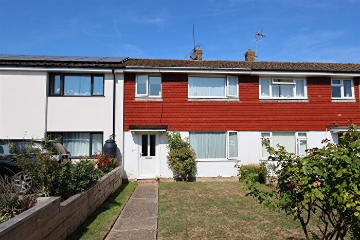 3 Bedroom Terraced House For Sale In Staplehurst, Kent, TN12