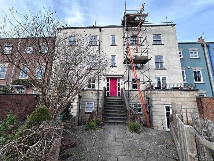 2 Bedroom Flat To Rent In Flat, Kingsdown Parade, Bristol, BS6